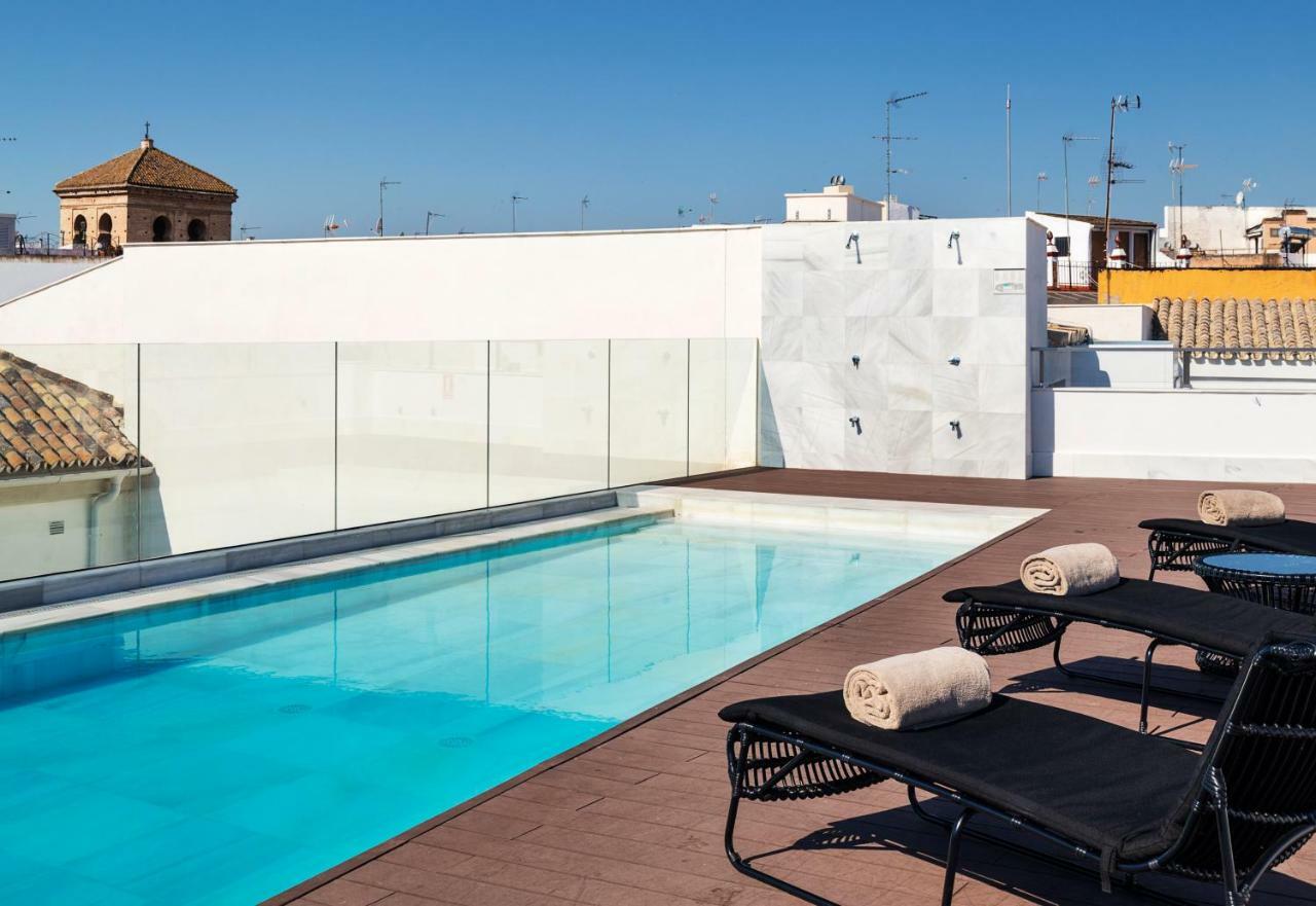 Apartamentos One Shot Conde De Torrejon Sevilla Exterior foto